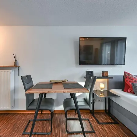 Апартаменты Ferienbungalow Schlossblick